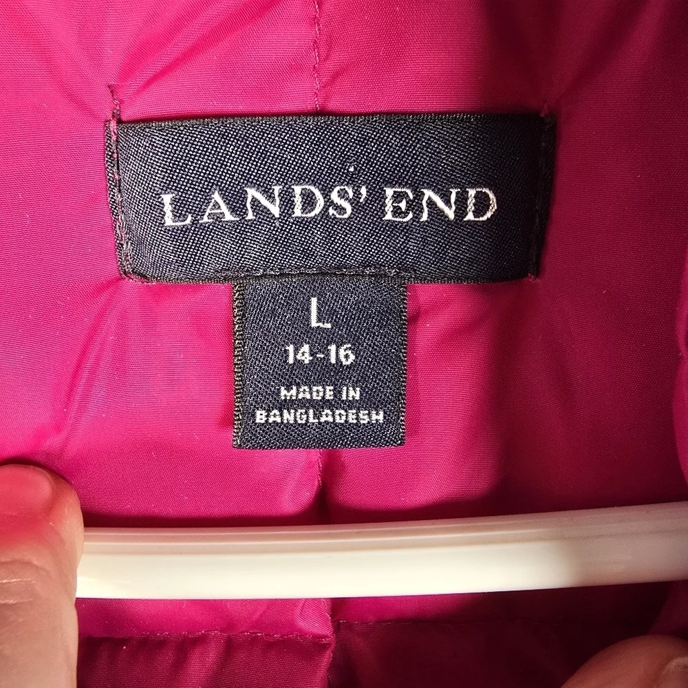 NWOT Lands' End Womens Goose Down Puffer Vest Fuchsia Pink Snap-Button Close L